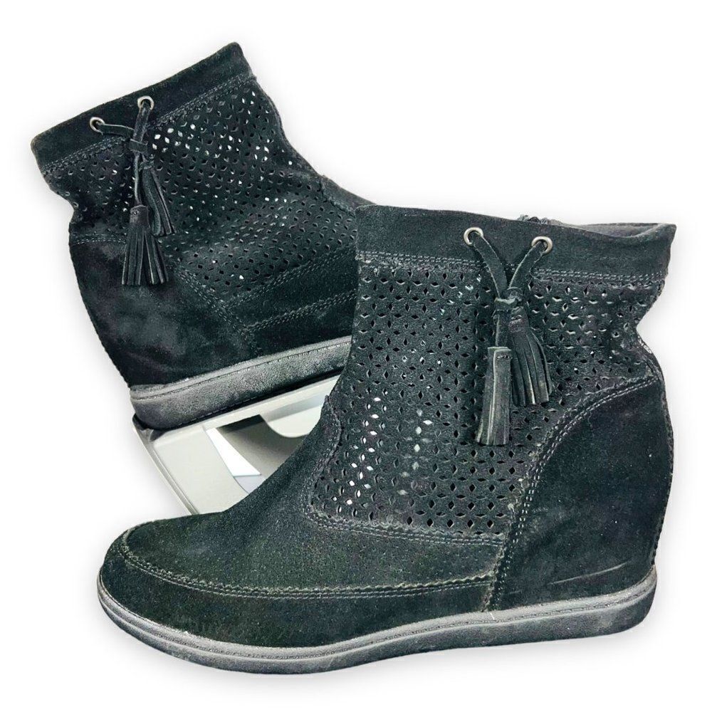 Skechers SKCH+3 Suede Hidden Wedge‎ Boot Sneakers Black Women's 11